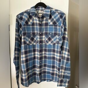 Ariat Blue Casual Button Down Shirt with Western Flair